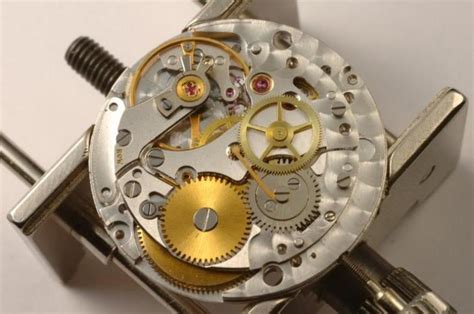 rolex watch 1520 movement thoughts.